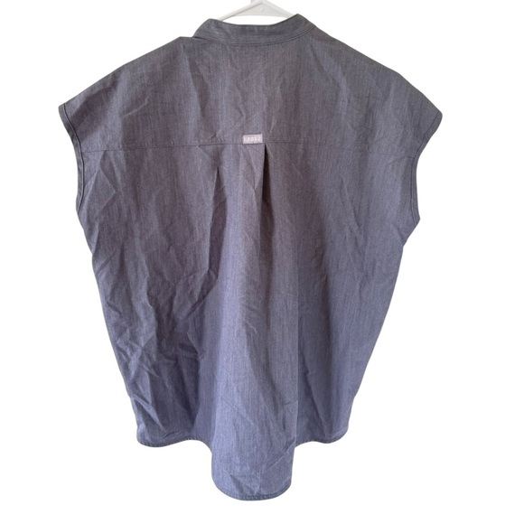 FIGS Rafaela Oversized Scrub Top in Gray - Picture 7 of 7